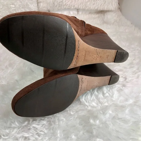 COLE HAAN NIKE WOMENS BROWN SUEDE WEDGE BOOT 9 - Picture 8 of 14